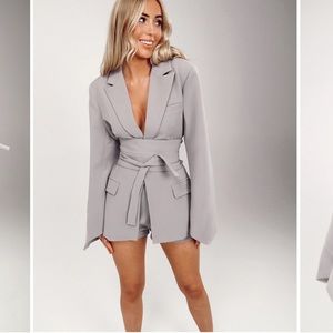 ODD MUSE Gray BELTED Blazer with shorts